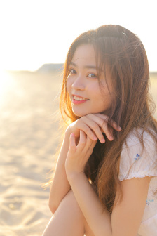 奇B小短裙